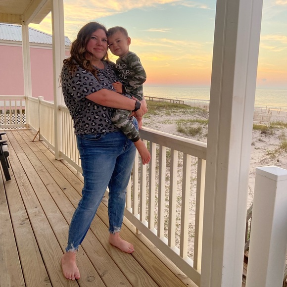 Meet the Posher - Picture 2 of 7